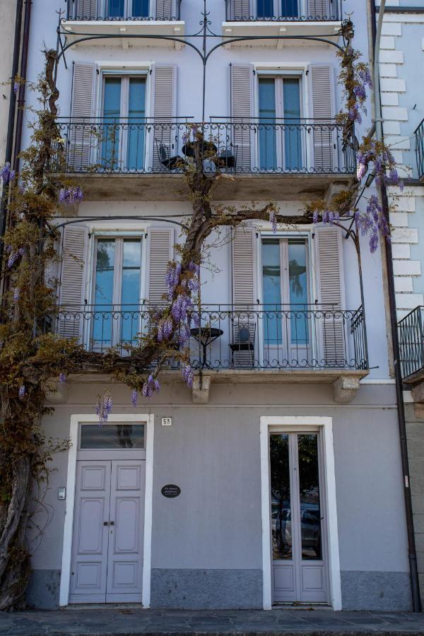 La Dimora Del Glicine 2 Apartment Belgirate Exterior photo